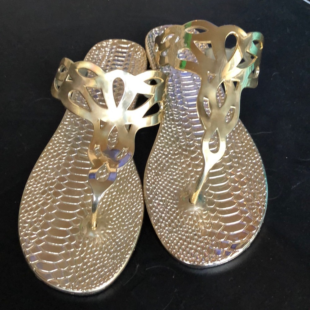 Gold flats